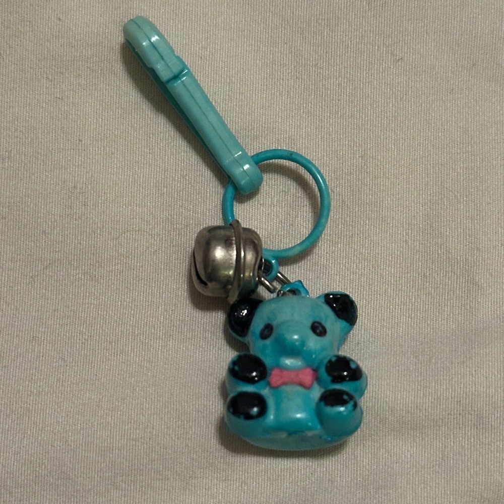 *Vintage* 80's Blue Teddy Bear Plastic Clip Necklace Charm with Bell